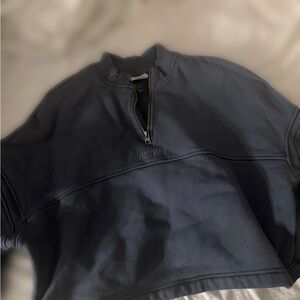 Gymshark Women's Zip Up Sweater in Dark Blue